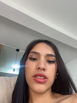 Mia-villalobos - Live Cam