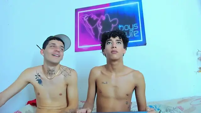 Pleasure_boys_hot webcam