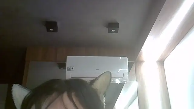 skinnykitten - SkinnyKitten's free webcam - UK Sex Cams