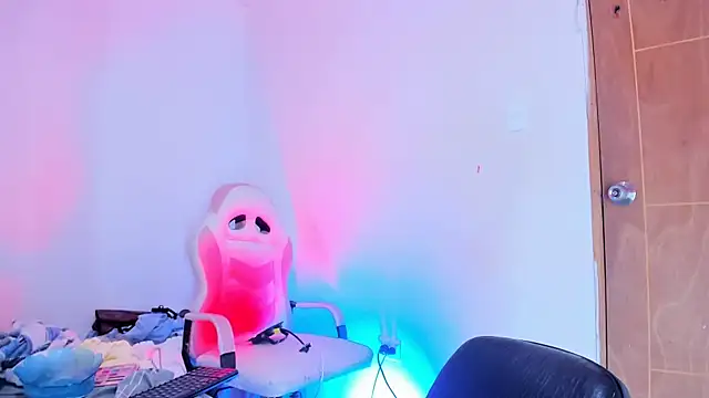 Emily_Coper18 webcam