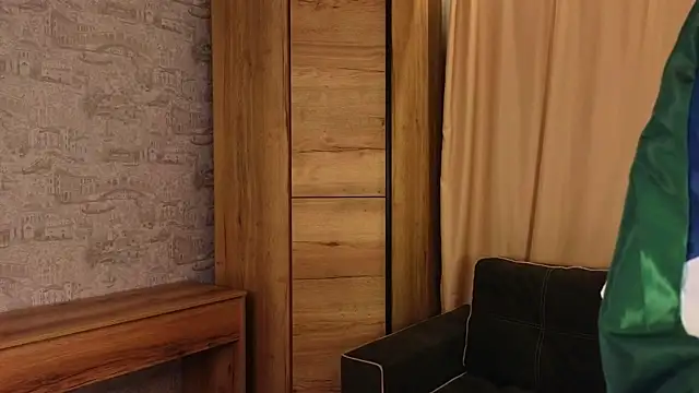 lumiasolstice - LumiaSolstice's free webcam - UK Sex Cams