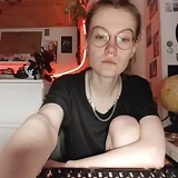 shy_bamby - Shy_Bamby's free webcam - UK Sex Cams