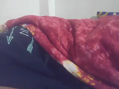 lovelypinay31xx - Lovelypinay31xx's free webcam - UK Sex Cams