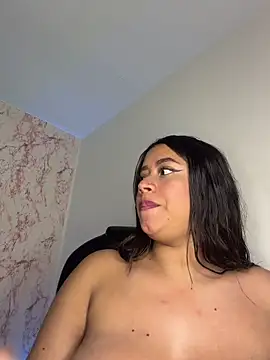 ElaaPerez live sex cam