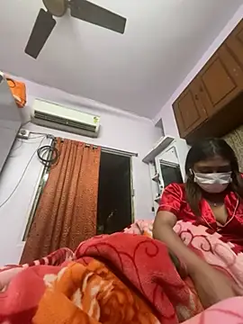 Yourhornynightmare webcam