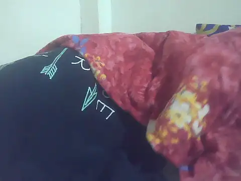 lovelypinay31xx - Lovelypinay31xx's free webcam - UK Sex Cams