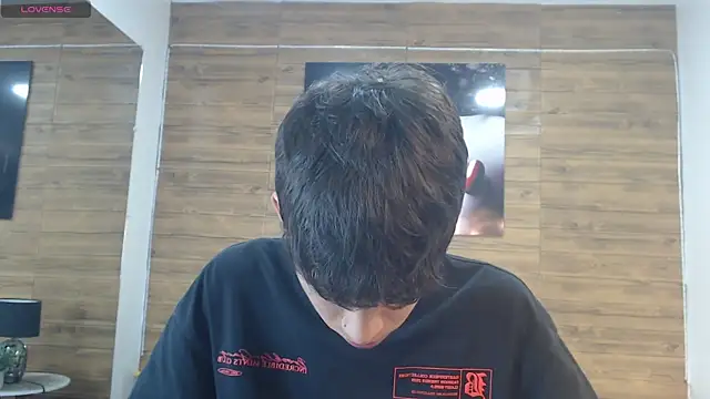 DraxBlade09's live cam