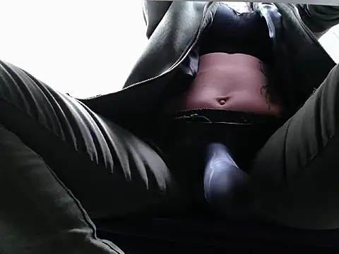 kennyxsx - KennyXSX's free webcam - UK Sex Cams