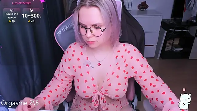 miray_kuriyama123 webcam