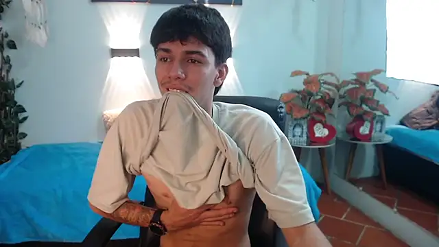 AmethystShadow17 webcam