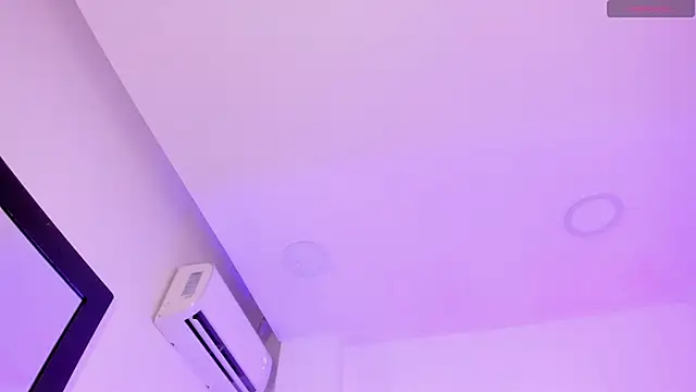 alejandrarojas_ - Alejandrarojas_'s free webcam - UK Sex Cams