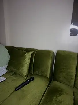 scarletmusex - ScarletMuseX's free webcam - UK Sex Cams