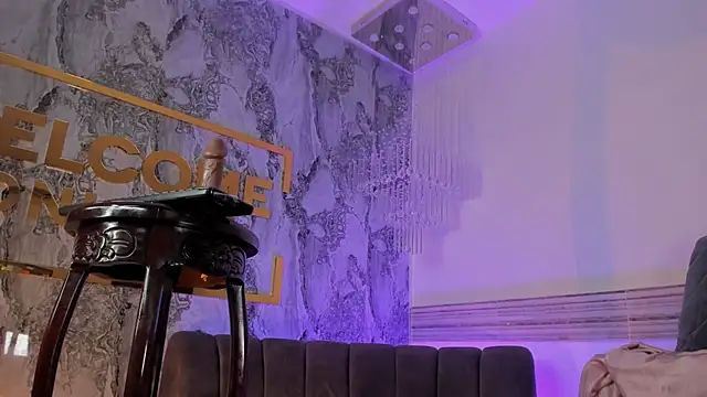 Preview of adonis_hot