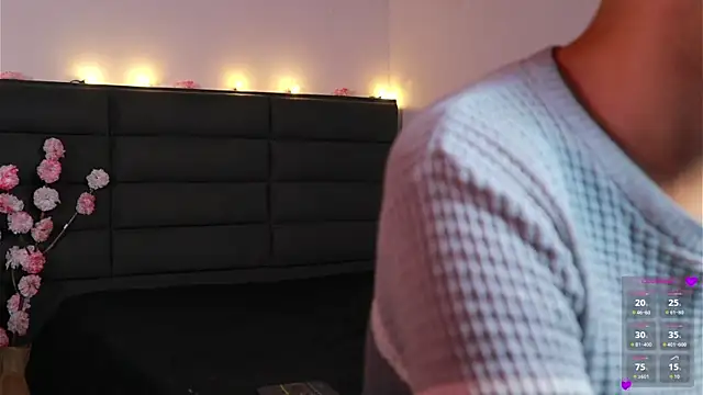 kathieandpovcock1 webcam