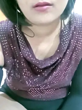 Webcam Model (Queen_Kushi4)  is live.Free join now!