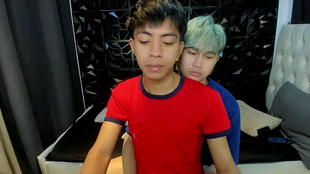 davincihugecock - Davincihugecock's free webcam - UK Sex Cams