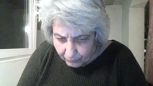 ExquisiteMature webcam