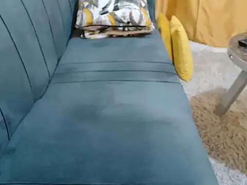 leslysexygirl webcam