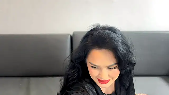 ArianaGoddess webcam