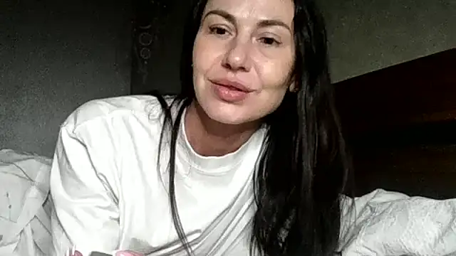 JulianaGold1 webcam