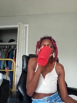 oliviaprettypussy webcam