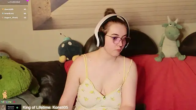 GamerGirl_Eve webcam