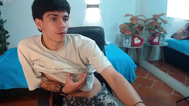 AmethystShadow17 webcam