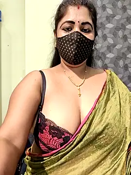 Webcam Model (Poly_bhabi)  is live.Free join now!