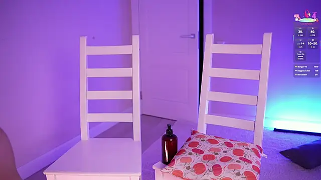 Miablueye live sex cam