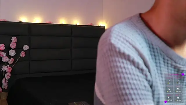 kathieandpovcock1 webcam