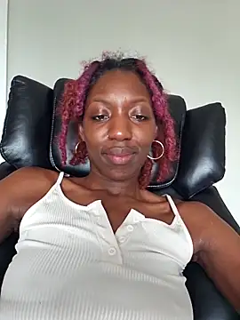 oliviaprettypussy webcam