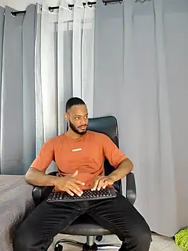 Preview Oliver_bigblack_cock