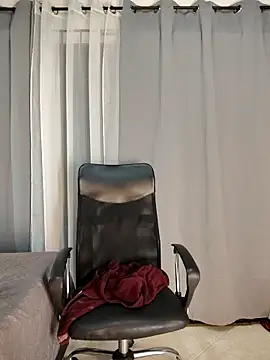 Oliver_bigblack_cock webcam