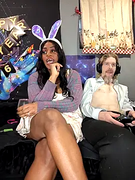 AmazonianMistress webcam