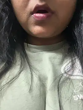 radhikkaa - Radhikkaa's free webcam - UK Sex Cams