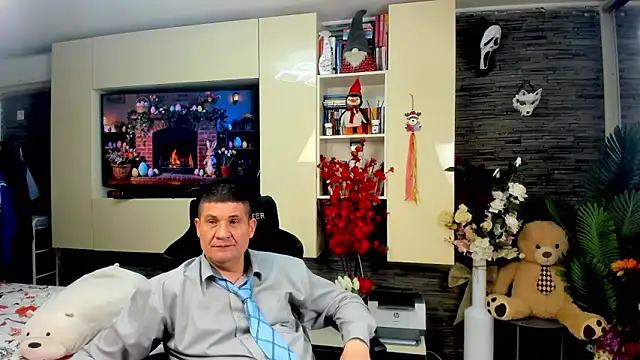 SpartacusDaddy48 webcam