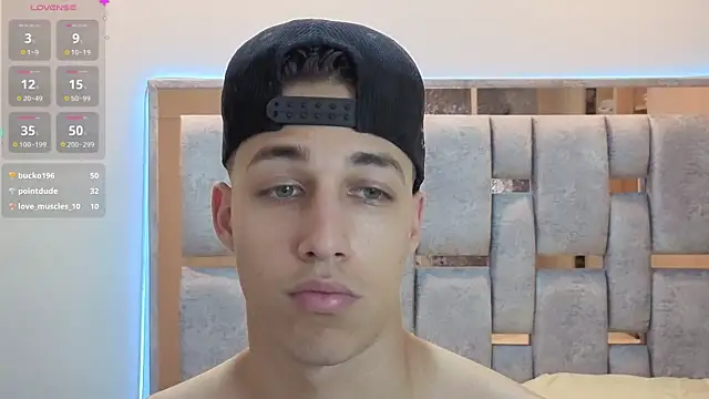 orionblaze69_ - Orionblaze69_'s free webcam - UK Sex Cams