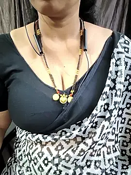 bhuvana_555 - Bhuvana_555's free webcam - UK Sex Cams