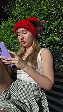 Colombian virgin girl 18 years old in public places get me if you can 