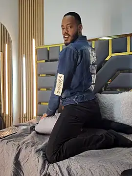 Oliver_bigblack_cock webcam