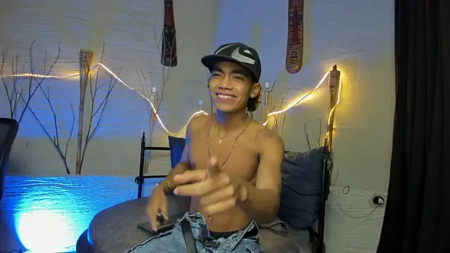 alancutee - AlanCutee's free webcam - UK Sex Cams