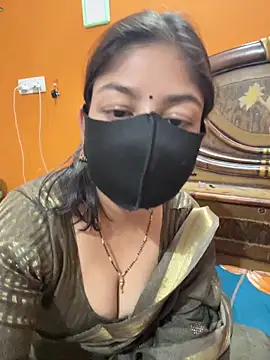 Alexiahotie live sex cam