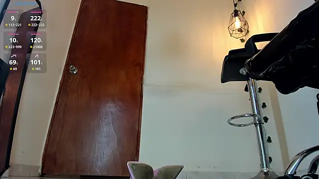 aitana-purple webcam