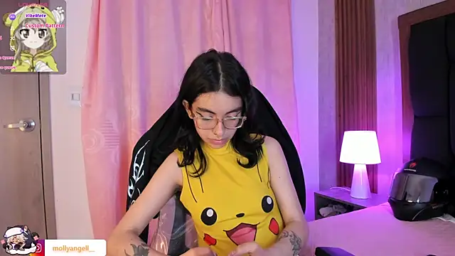 Molly_A webcam