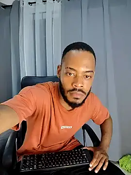 Oliver_bigblack_cock webcam