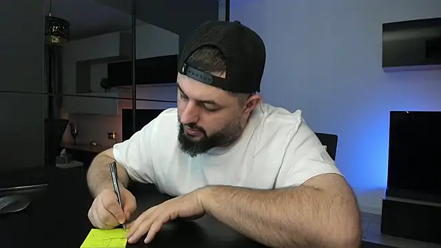 dravenpeak - DravenPeak's free webcam - UK Sex Cams