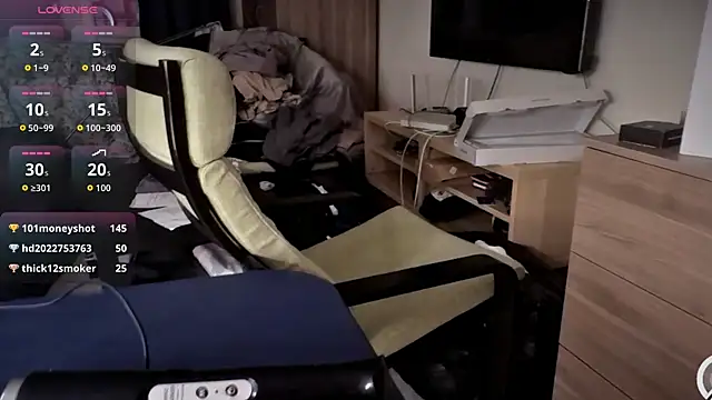 shavarace3's live cam