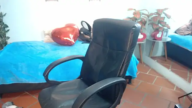 AmethystShadow17's live cam