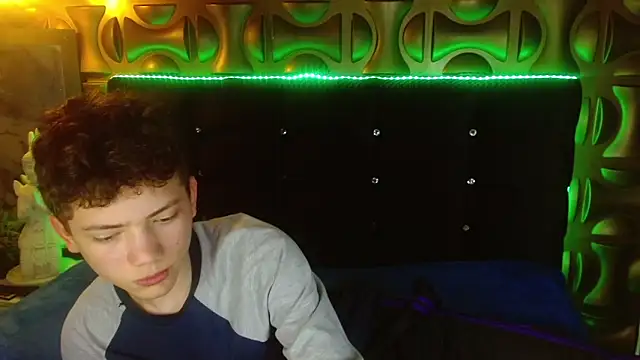 cruz_dante's live cam