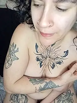 callmelouve live sex cam